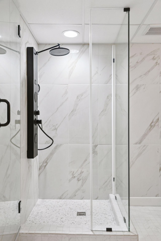 1795 Nolan Ave N, West Lakeland Twp, MN 55082 - bathroom featuring a marble finish shower
