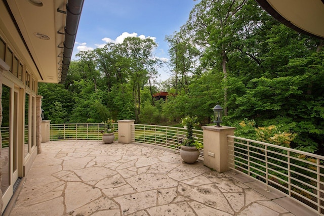 1989 Dwight Ln, Minnetonka, MN 55305 - photo 15