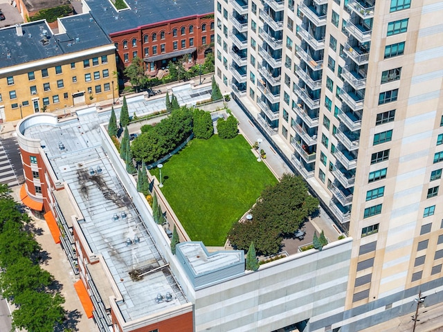 drone / aerial view of apartment complex