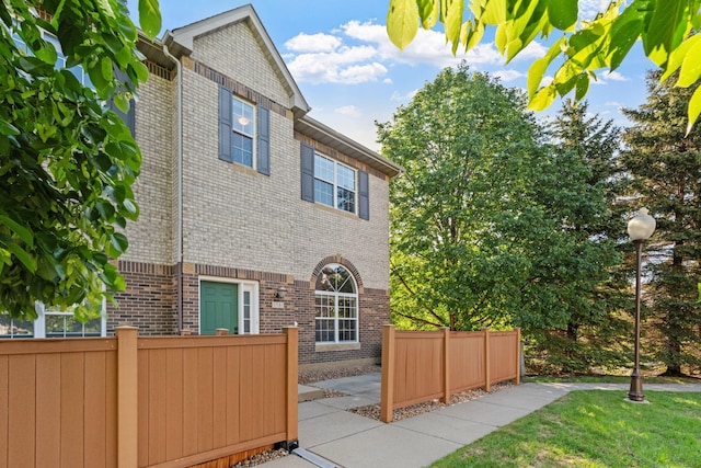 6561 Regency Ln, Eden Prairie, MN 55344 - photo 2