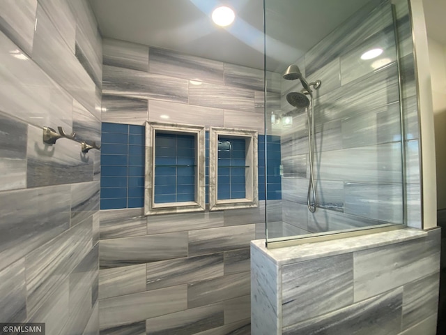 2828 Matilda St, Roseville, MN 55113 - bathroom with walk in shower
