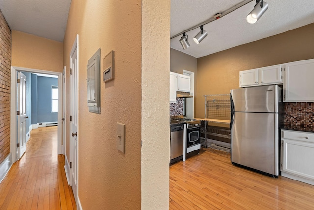 609 9th St Unit 8, Minneapolis, MN 55404 - photo 7