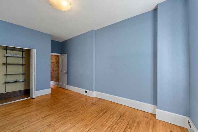 609 9th St Unit 8, Minneapolis, MN 55404 - photo 11