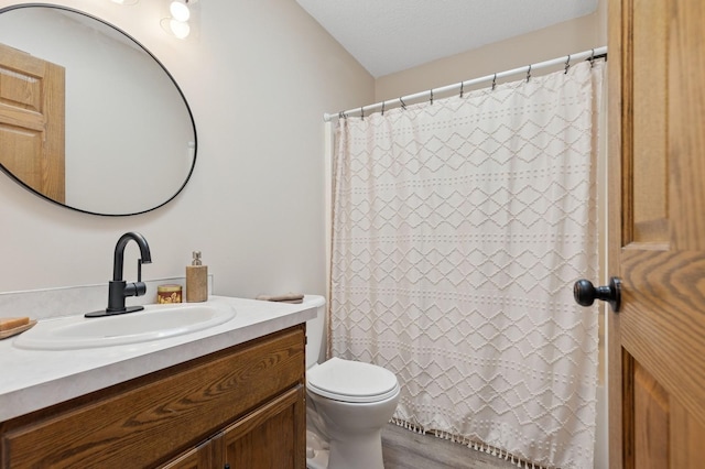 1284 Otter Ridge Rd, White Bear Twp, MN 55110 - bathroom with vanity and toilet