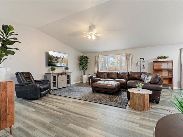 11884 Joneswood Dr, Baxter, MN 56425 - photo 3