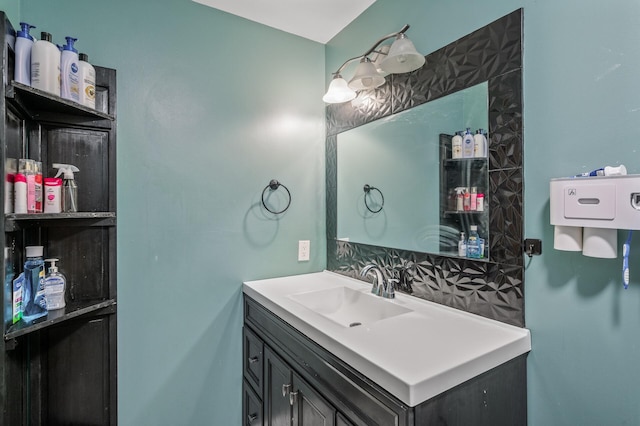 10409 Goldenrod St NW, Coon Rapids, MN 55448 - bathroom featuring vanity