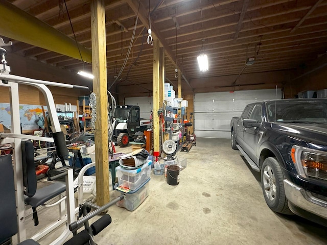 7236 Far N Rd, Buyck, MN 55771 - view of garage