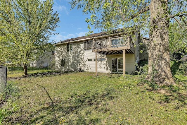 7320 Deer Pass Dr, Centerville, MN 55038 - back of property featuring a wooden deck