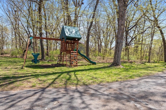 20441 Elmwood Rd, Lynden Twp, MN 55320 - community playground with a yard