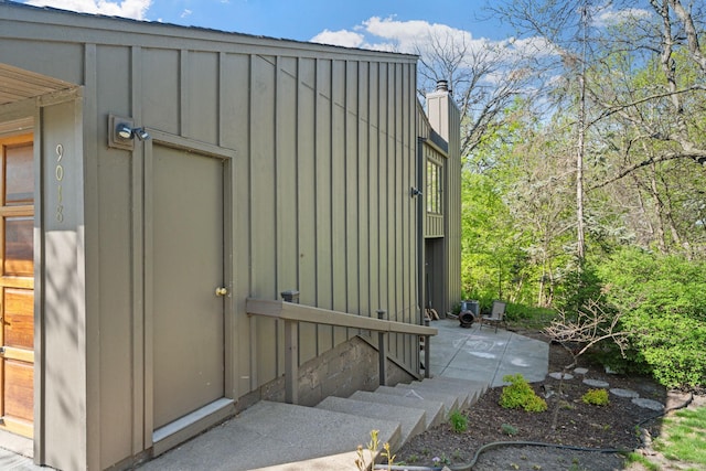 9018 Neill Lake Rd, Eden Prairie, MN 55347 - view of outbuilding