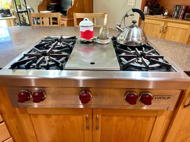 2127 S Ave E, North Saint Paul, MN 55109 - kitchen with brown cabinets