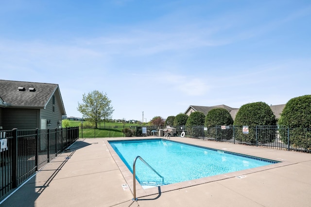 24107 Rivers Edge Rd, Rogers, MN 55374 - community pool with a patio area