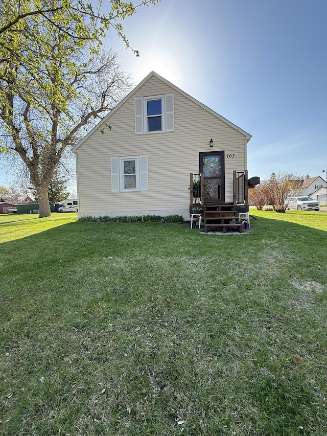 703 Markley Ave S, Thief River Falls, MN 56701 - photo 3