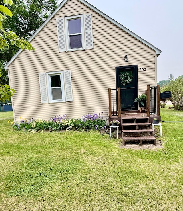 703 Markley Ave S, Thief River Falls, MN 56701 - photo 2