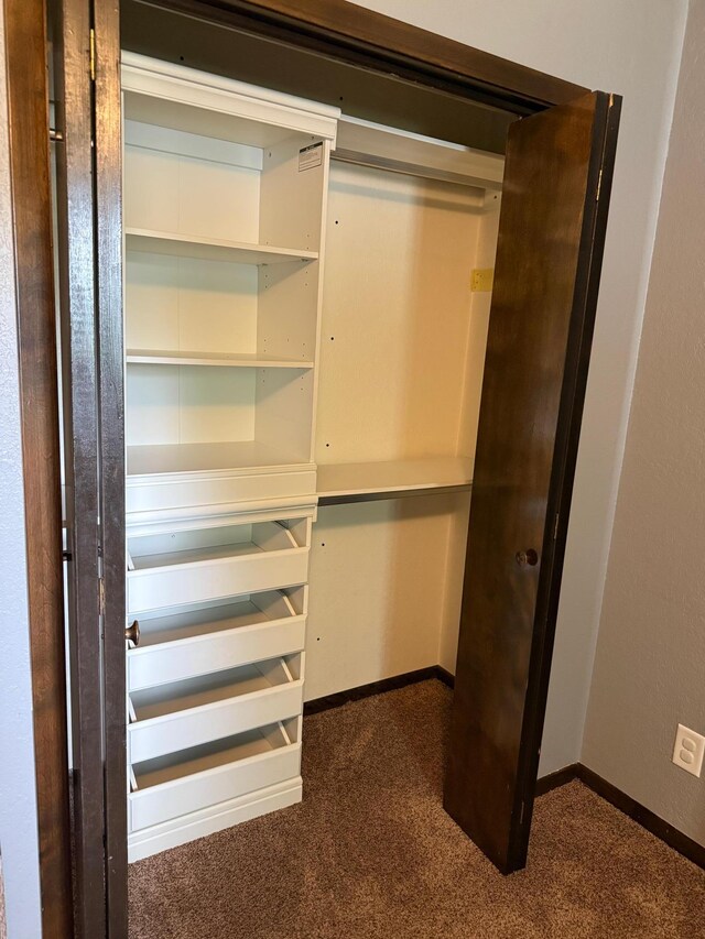504 Fallwood Rd, Redwood Falls, MN 56283 - view of closet