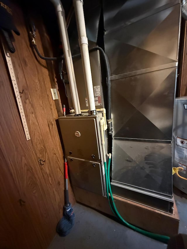504 Fallwood Rd, Redwood Falls, MN 56283 - utility room featuring heating unit
