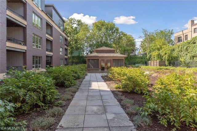 521 2nd St SE Unit 206, Minneapolis, MN 55414 - view of home's community