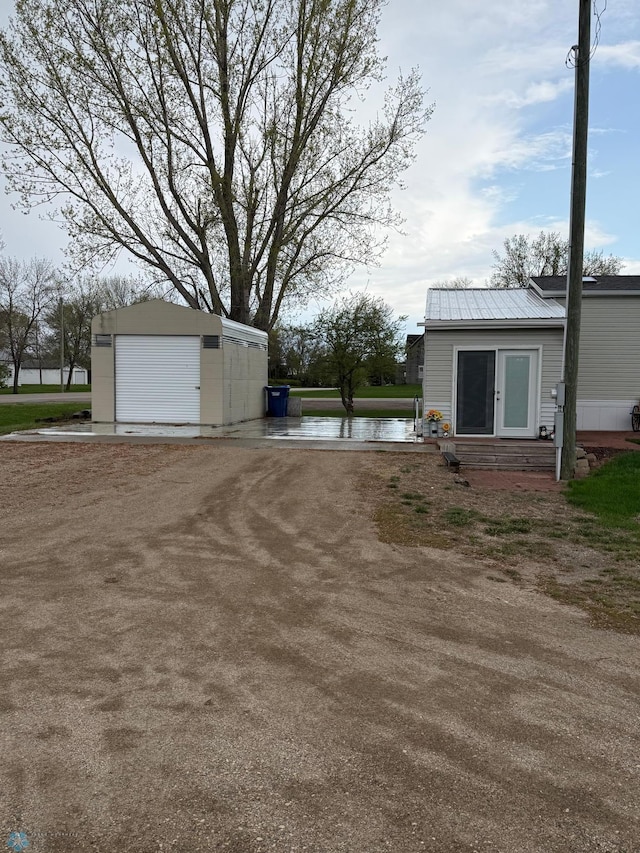 520 Main Ave, Enderlin, ND 58031 - photo 2