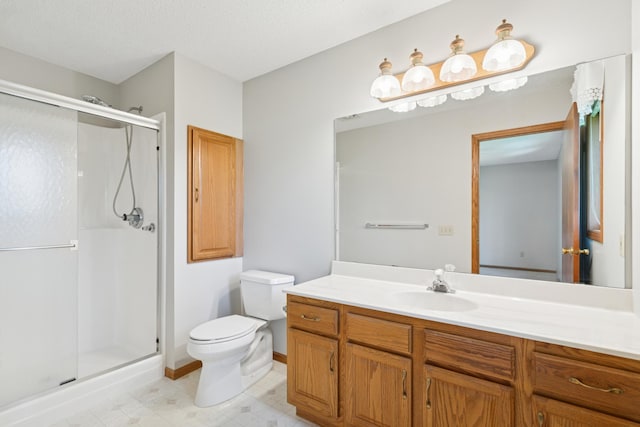 2558 75th St E, Inver Grove Heights, MN 55076 - bathroom with a shower stall and vanity