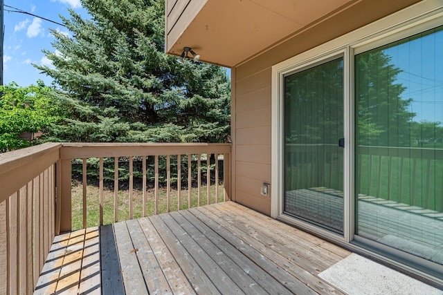 2111 Tamarin Trl, Golden Valley, MN 55427 - view of wooden deck