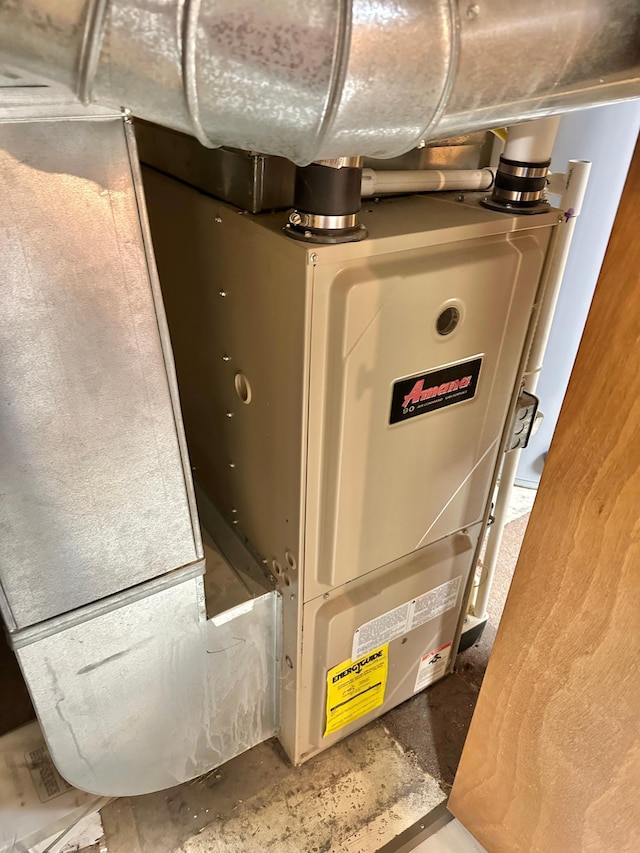1429 Circle Dr, Albert Lea, MN 56007 - utility room featuring heating unit
