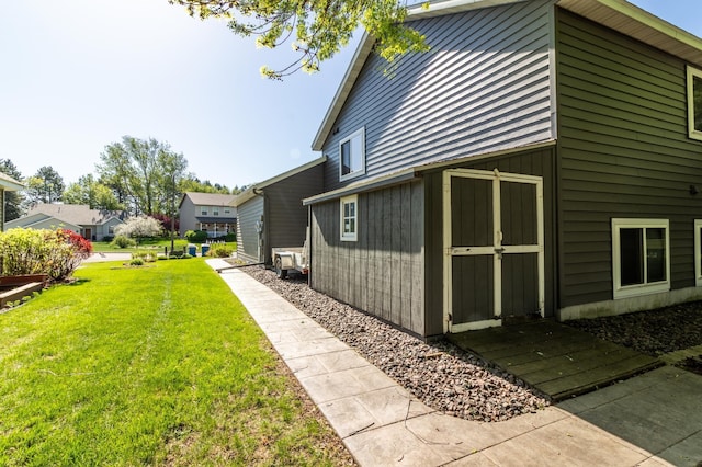 view of grassy yard