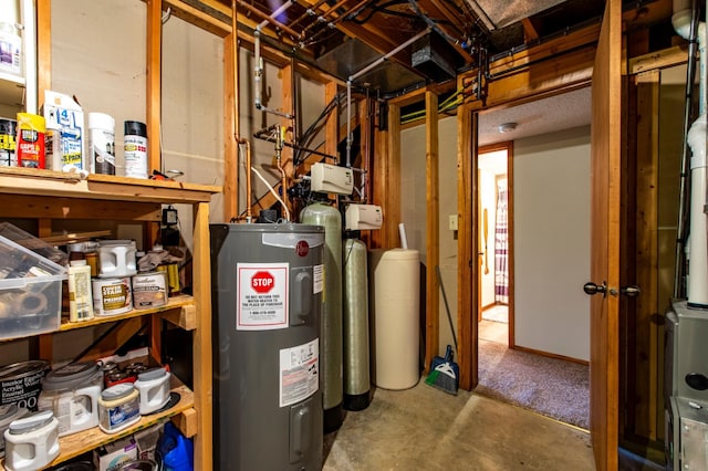 6385 13th Ave NW, Rochester, MN 55901 - utilities featuring water heater