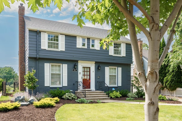 623 Fairview Ave S, Saint Paul, MN 55116 - colonial house with a chimney