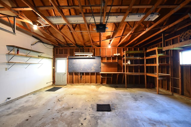 536 3rd Ave, Wanamingo, MN 55983 - view of garage