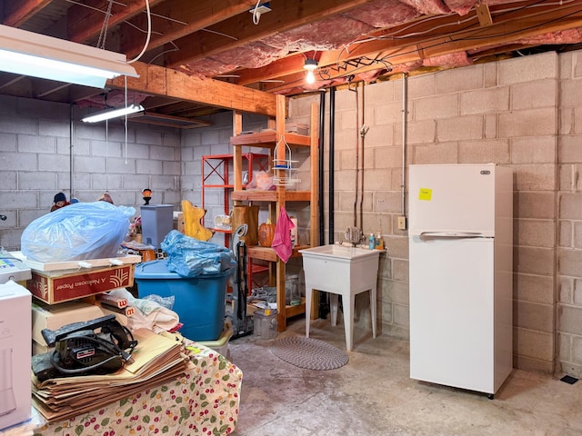 1626 Diane Rd, Mendota Heights, MN 55118 - unfinished below grade area featuring freestanding refrigerator