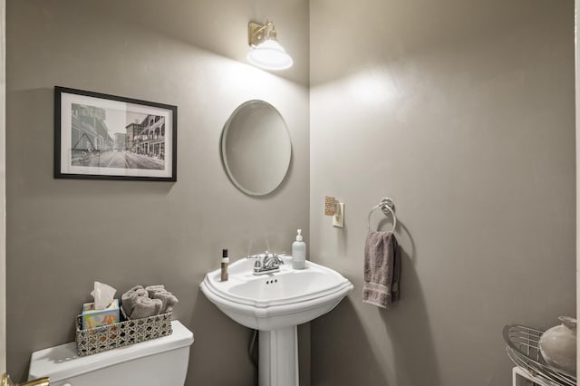 19062 180th Ave NW, Big Lake, MN 55309 - half bathroom featuring toilet