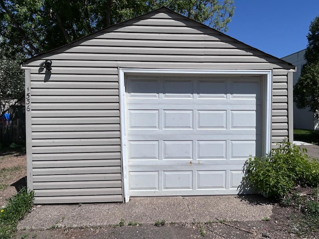 1536 Concordia Ave, Saint Paul, MN 55104 - view of detached garage