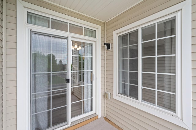 view of property entrance