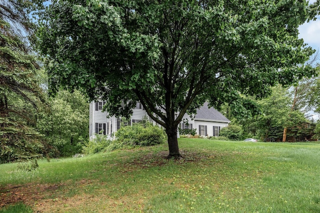 2401 Omeara Ct, Burnsville, MN 55306 - view of green lawn