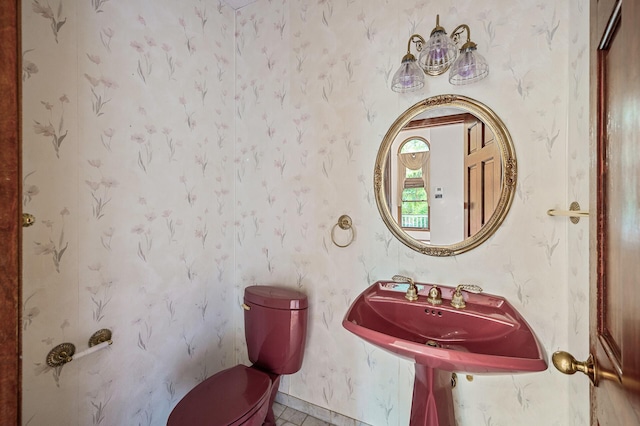 2401 Omeara Ct, Burnsville, MN 55306 - half bath featuring toilet
