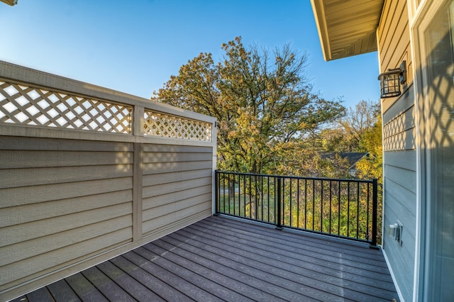 17796 Junelle Ct, Lakeville, MN 55044 - view of deck