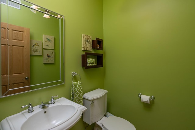 770 Valley View Rd SW, Oronoco, MN 55960 - bathroom with a sink and toilet