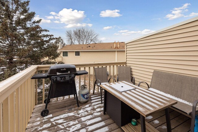 14870 Endicott Way Unit 20, Apple Valley, MN 55124 - view of wooden deck