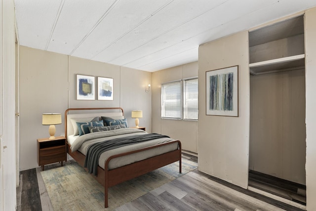 501 Forest St Unit 18, Belle Plaine, MN 56011 - bedroom featuring wood finished floors