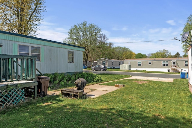 501 Forest St Unit 18, Belle Plaine, MN 56011 - view of grassy yard