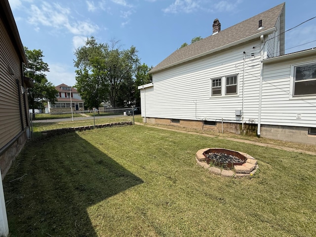 2612 3rd Ave W, Hibbing, MN 55746 - view of yard featuring a fire pit
