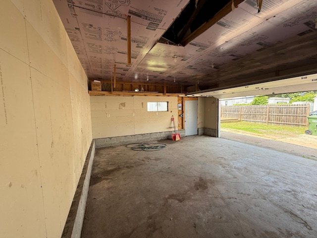 2612 3rd Ave W, Hibbing, MN 55746 - view of garage