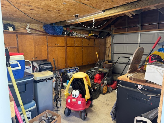 303 4th St S, Hoffman, MN 56339 - view of garage
