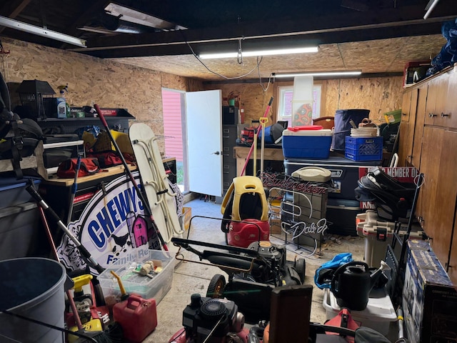 303 4th St S, Hoffman, MN 56339 - view of garage