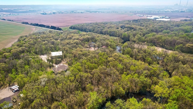bird's eye view of a heavily wooded area