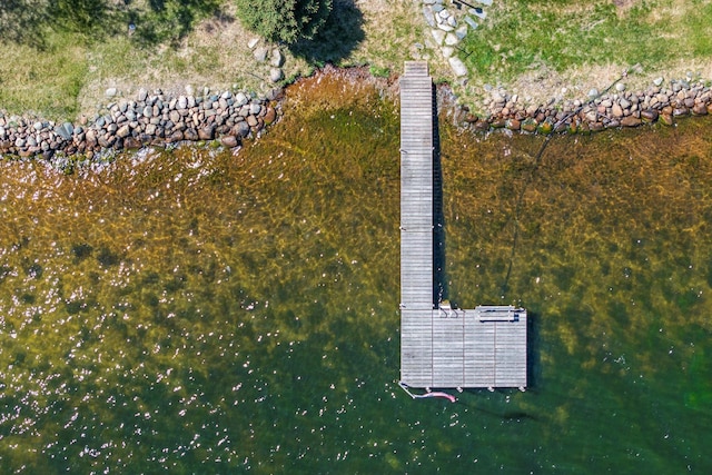 aerial view of property and surrounding area