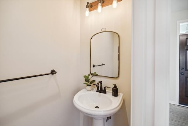 13985 120th St N, Stillwater Twp, MN 55082 - bathroom with a sink