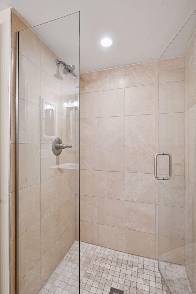 1623 Black Oaks Pl N, Plymouth, MN 55447 - full bath with a shower stall and recessed lighting