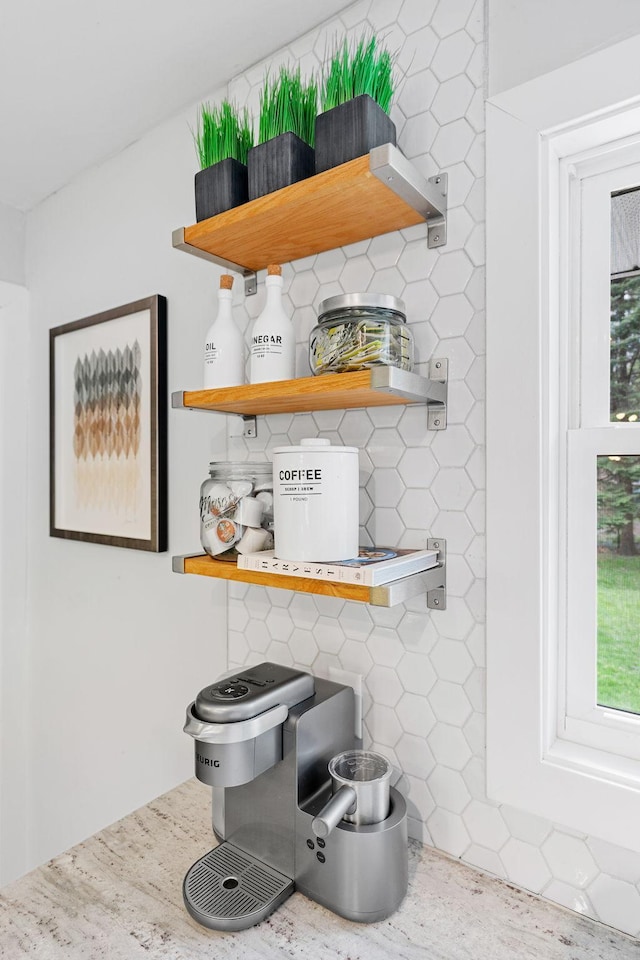 1354 Judith Ave, Roseville, MN 55113 - detailed view of backsplash