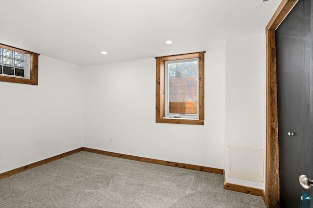 1815 Carlton Ave, Cloquet, MN 55720 - carpeted empty room featuring baseboards and recessed lighting